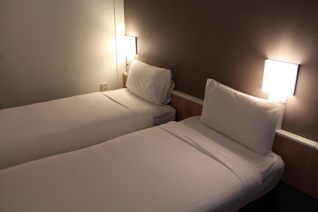 Ibis Newcastle Hotel Bagian luar foto