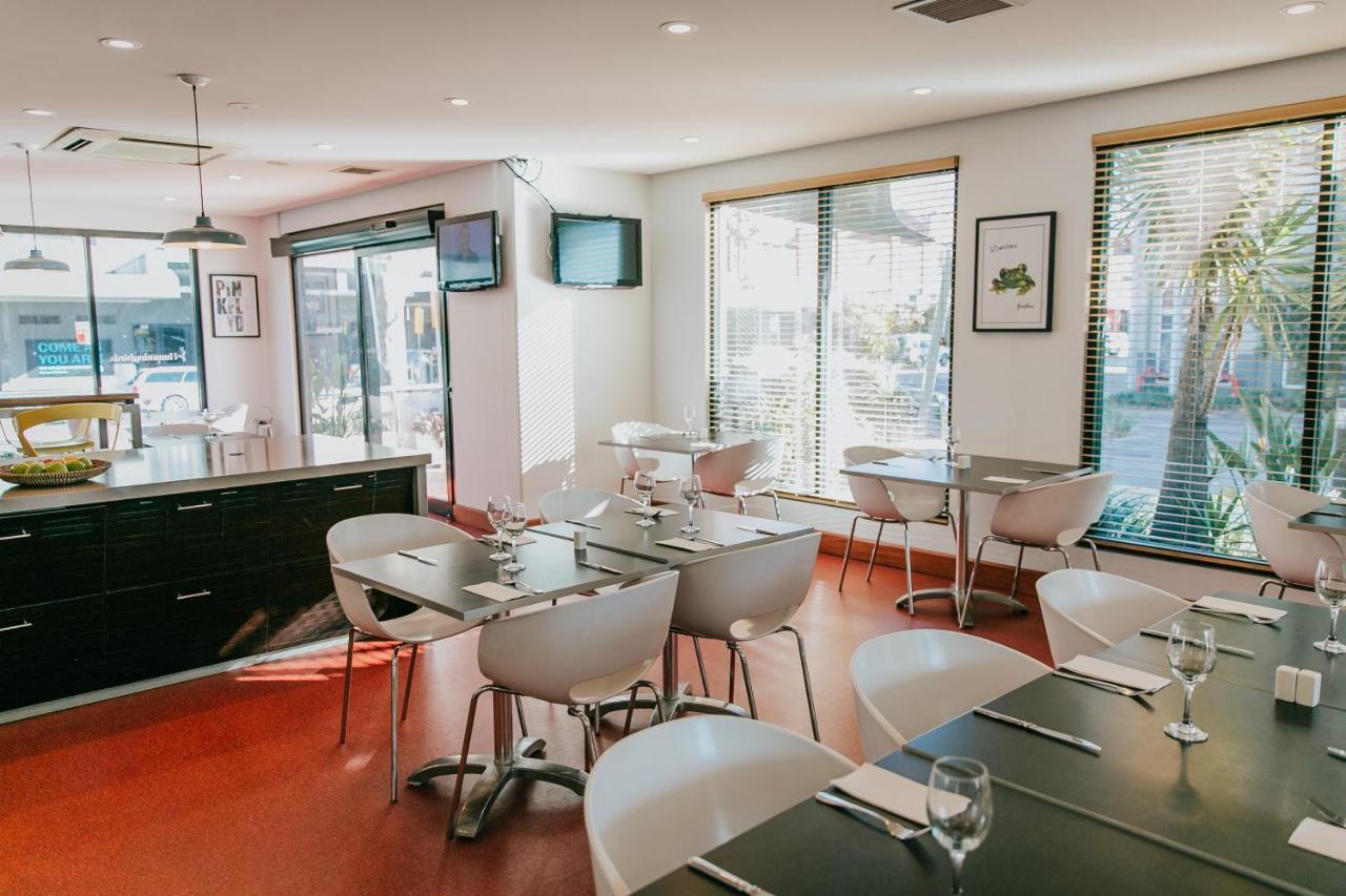 Ibis Newcastle Hotel Bagian luar foto